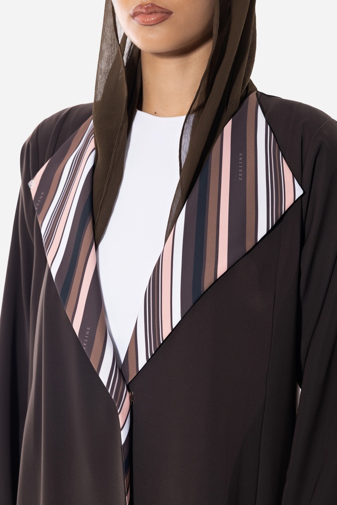 Linear Zip — Mocha — detail view