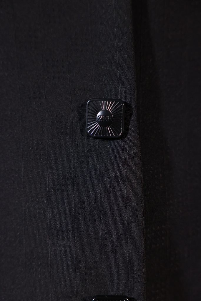 Sculpted Buttons — button detail