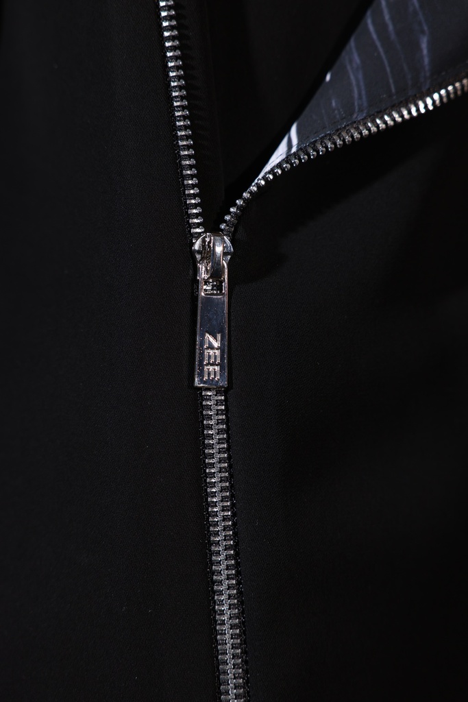 White Brush Zip — detail