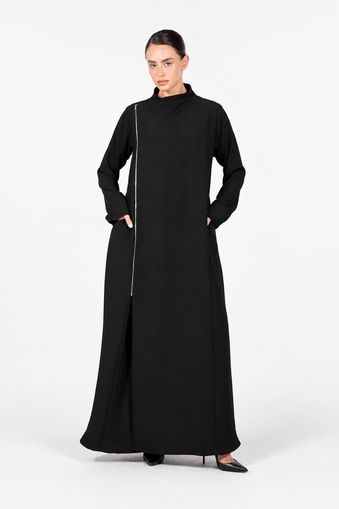 Look 03 — Zip-front view