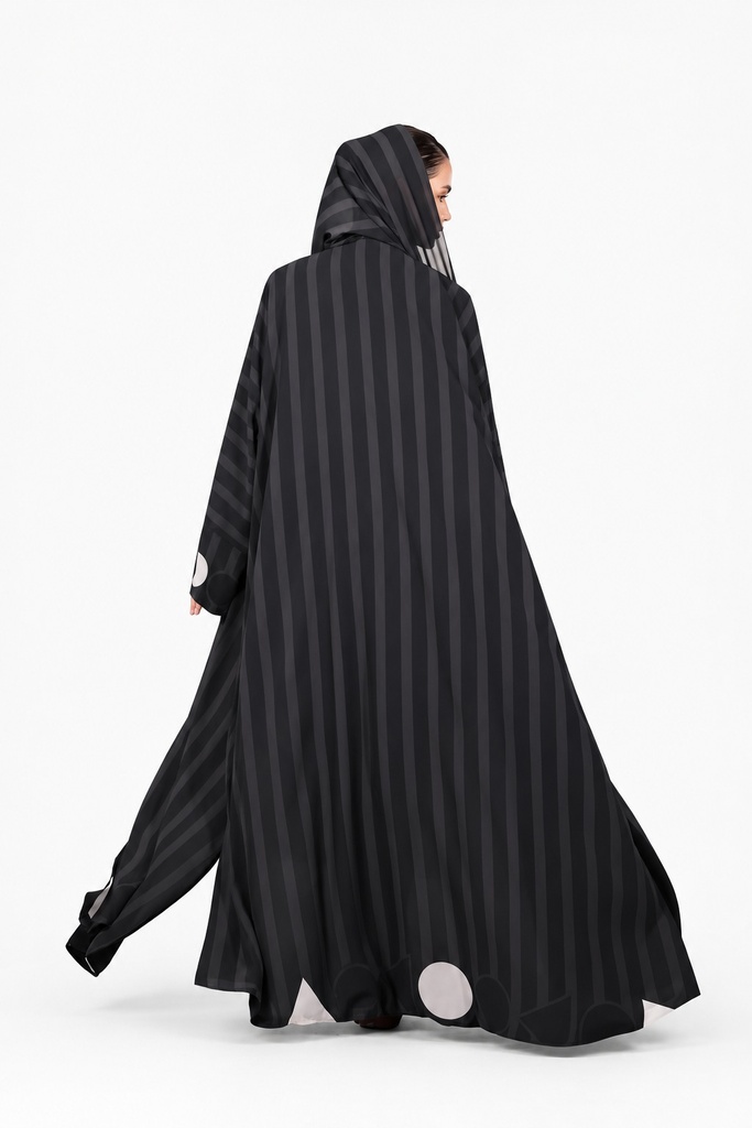 Look 09 — Back view